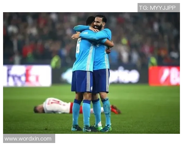 红牛与多伦多的巅峰对决谁能在赛场上笑到最后