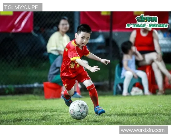 精彩回顾七月国际足球比赛直播全程回放与精彩瞬间分析